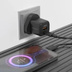 شارژر سریع PD 20W USB QC3.0 انگلستان با کابل C به L - مشکی - برند پرودو Porodo - تصویر 3