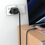 AVS Connect TFT Wall Charger with USB-C To USB-C Cable, PD 45W, GaN Technology, Dynamic Display - Black - تصویر 2